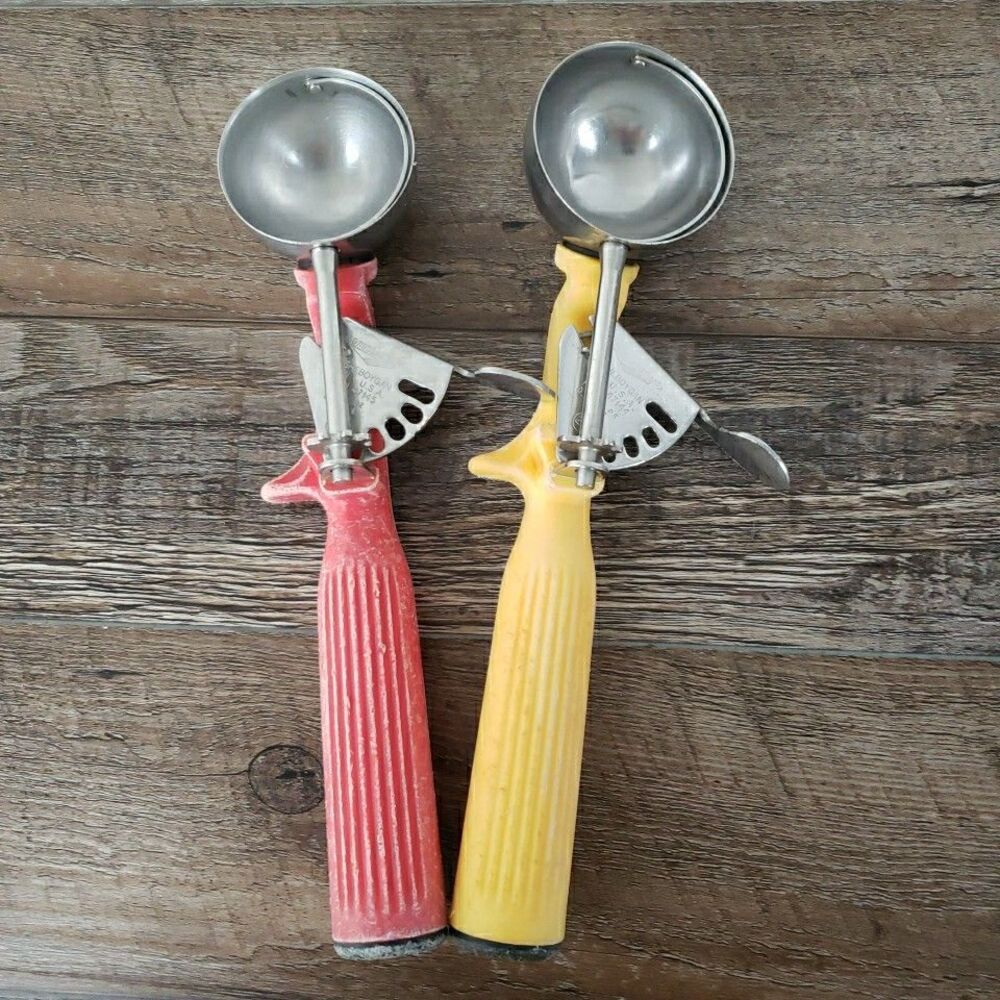 Volrath Ice Cream Scoops Set Of 2 Red Yellow Handle Stainless
